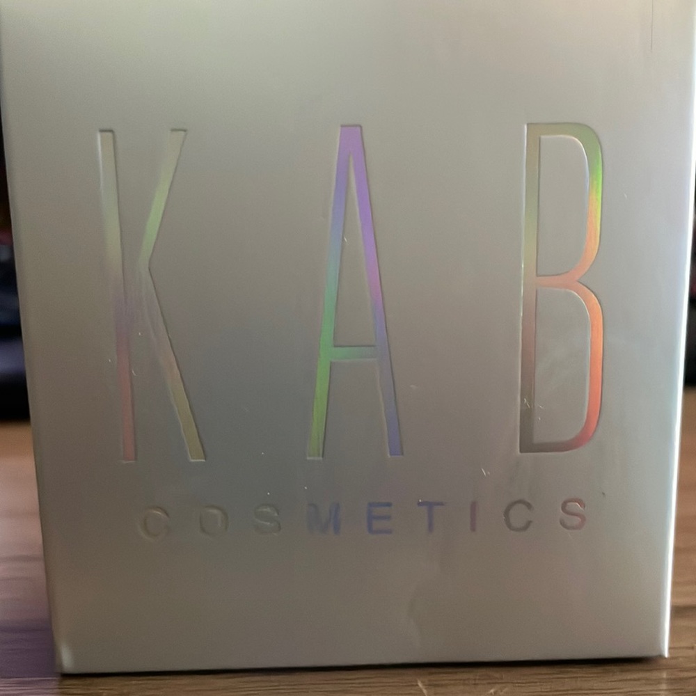 KAB Cosmetics Glow Powder - Bronzed Babe